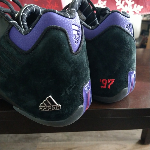 Sz 10 Adidas TMAC 3 Restomod Raptors Black Purple Mens Basketball Shoe GY2394 - Picture 6 of 9